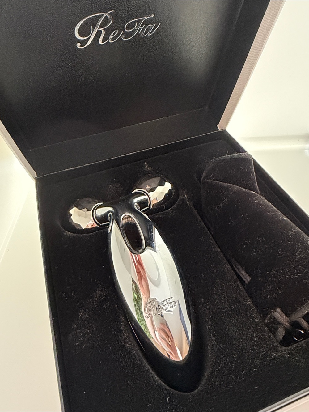 ReFa CARAT Platinum Microcurrent Facial & Body Roller - Authentic - Picture 9 of 15